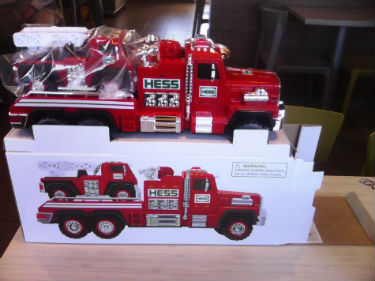 2015 Hess Fire Truck and Ladder Rescue